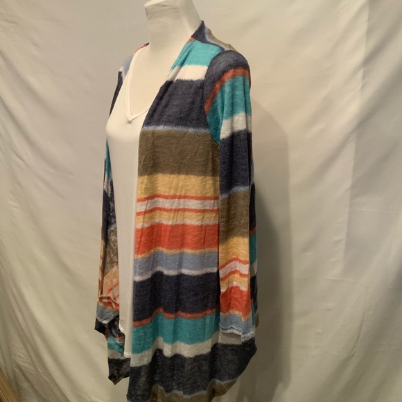Just in! Stripe Cardigan - Picture 4 of 6